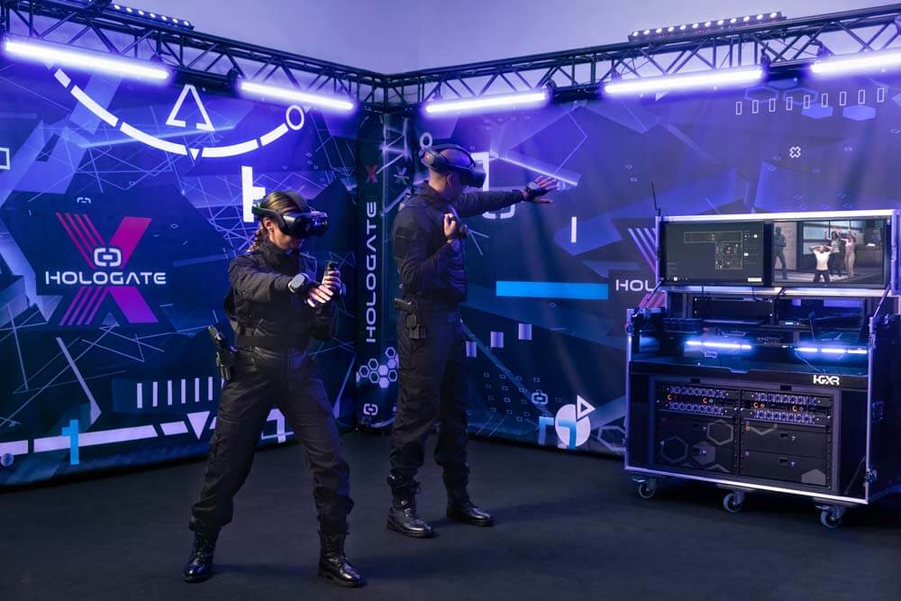 People using HTC Vive Ultimate Tracker